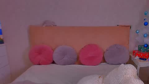 Barbie Kim online show from December 2024 10:02:02 PM