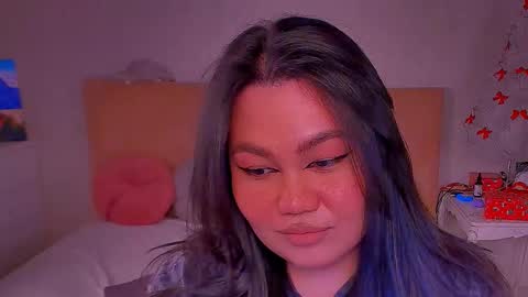 Barbie Kim online show from February 2025 08:13:02 PM