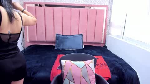 B A R B A R A online show from December 2025 11:59:01 AM