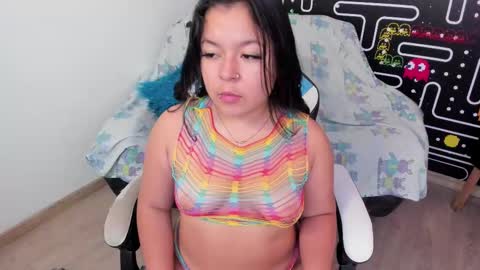 Snapshot of barbara_honey chatting on February 2025 12:37:02 PM Barbara online show from February 2025 12:37:02 PM