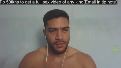 Ruben-Mei online show from November 2025 03:12:02 PM