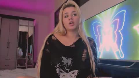 Snapshot of barbarasiren chatting on September 2025 02:21:01 PM barbarasiren online show from September 2025 02:21:01 PM