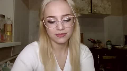 barbie___girl online show from February 2026 04:21:02 PM