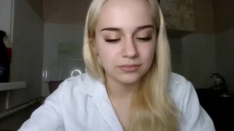 Snapshot of barbie___girl chatting on February 2026 04:57:02 PM barbie___girl online show from February 2026 04:57:02 PM