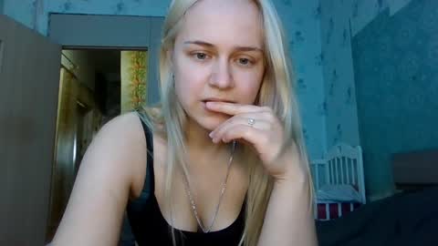 Snapshot of barbie___girl chatting on April 2026 08:22:02 AM barbie___girl online show from April 2026 08:22:02 AM