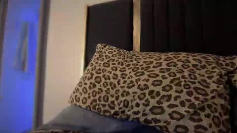 A I K O online show from September 2025 08:41:02 AM