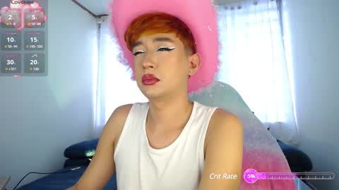 Snapshot of barbie_boy_ chatting on December 2024 11:50:02 AM I work from home this is my room 3 online show from December 2024 11:50:02 AM