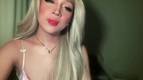 Snapshot of barbie_ford_ chatting on January 2025 03:44:01 PM barbie_ford_ online show from January 2025 03:44:01 PM