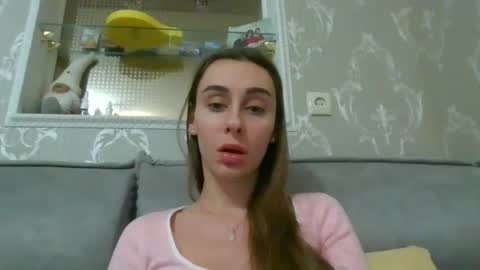 Kate online show from March 2025 05:17:02 PM