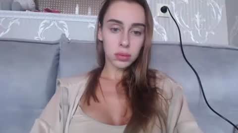 Kate online show from October 2025 08:26:02 AM