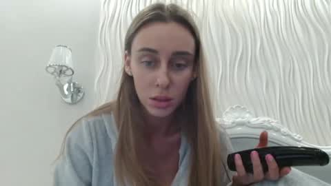 Kate online show from April 2026 06:36:02 PM