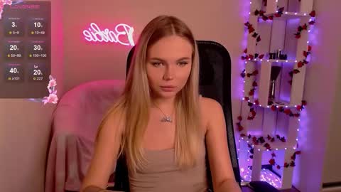 Lilli 3 online show from December 2025 04:41:04 AM