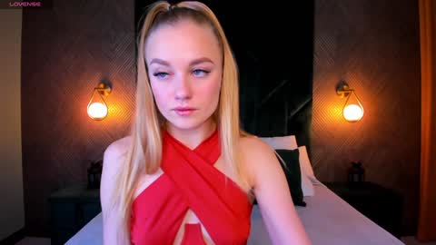 Snapshot of barbie_lis chatting on February 2025 12:20:02 AM LisGTM2 Mon-Thu Sat 0100am-0700am online show from February 2025 12:20:02 AM