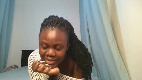 Snapshot of barbie_queen2 chatting on January 2026 11:05:01 AM queen online show from January 2026 11:05:01 AM