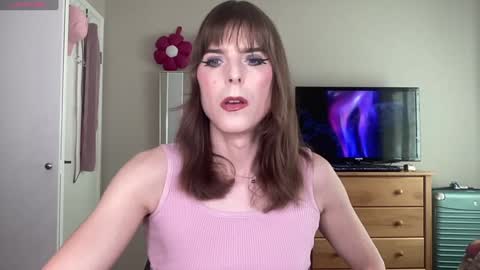 Snapshot of barbieaphelion chatting on February 2025 10:28:02 PM barbieaphelion online show from February 2025 10:28:02 PM