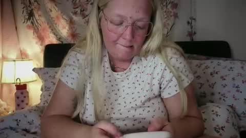 Snapshot of barbiegirl966 chatting on May 2026 08:58:01 PM barbiegirl966 online show from May 2026 08:58:01 PM