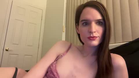 Snapshot of barbiejules chatting on February 2025 04:21:01 AM BarbieJules online show from February 2025 04:21:01 AM