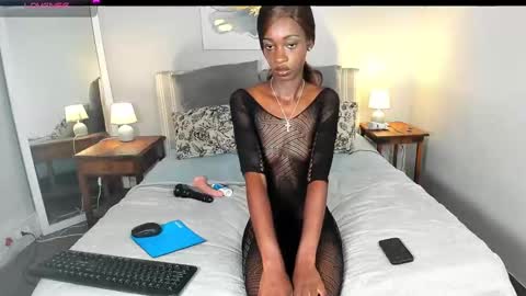 Snapshot of barbiemelanin chatting on March 2025 06:59:02 PM MelaninBarbie online show from March 2025 06:59:02 PM