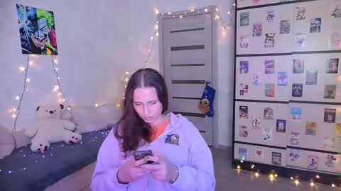 barbiepie online show from December 2025 05:39:02 PM