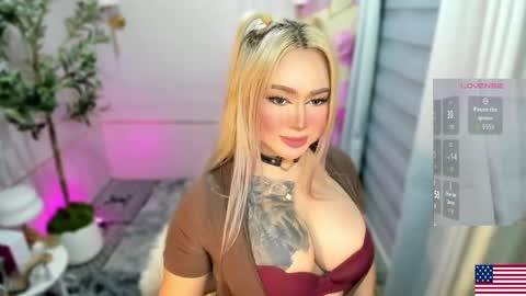Snapshot of barbietop_alexa69 chatting on April 2026 05:23:01 AM Miss Alexa Fields online show from April 2026 05:23:01 AM