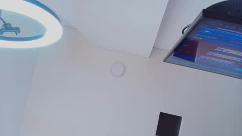 Snapshot of barbiie_98 chatting on November 2025 03:27:02 PM barbiie_98 online show from November 2025 03:27:02 PM