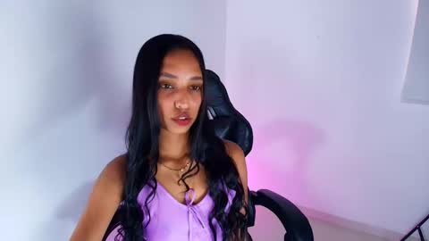 Snapshot of barbsxy chatting on October 2025 08:10:01 PM BARBARA online show from October 2025 08:10:01 PM