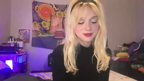 Snapshot of bardoteyed chatting on October 2025 07:47:02 PM Bardot Eyed online show from October 2025 07:47:02 PM