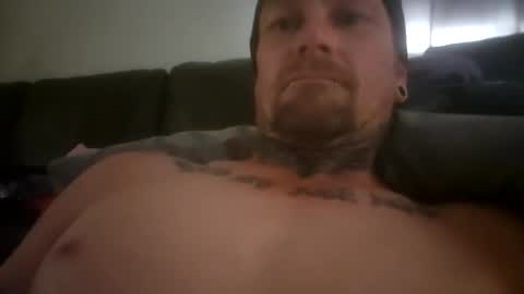 Snapshot of bareface88 chatting on October 2025 02:25:02 AM bareface88 online show from October 2025 02:25:02 AM