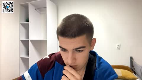 Snapshot of barepulse chatting on November 2025 07:57:01 PM Eric online show from November 2025 07:57:01 PM