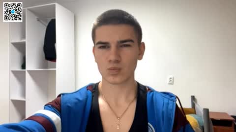 Snapshot of barepulse chatting on December 2025 07:53:01 PM Eric online show from December 2025 07:53:01 PM