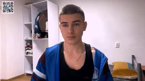 Snapshot of barepulse chatting on December 2025 07:31:01 PM Eric online show from December 2025 07:31:01 PM