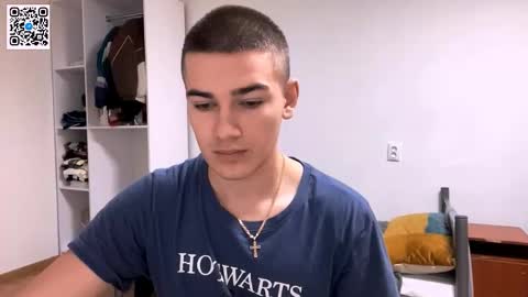 Snapshot of barepulse chatting on December 2025 09:00:01 PM Eric online show from December 2025 09:00:01 PM