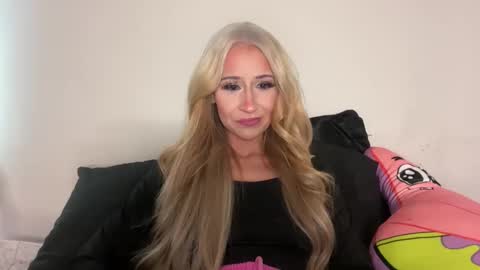 barista_cam online show from March 2026 01:18:01 AM