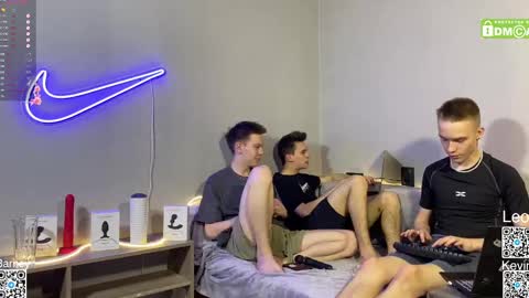 Fansly  Barney  and Kevin T  online show from March 2025 08:55:01 PM