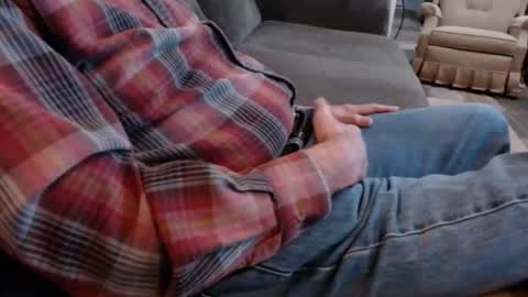 Snapshot of baronred54 chatting on December 2025 11:09:01 PM Baron online show from December 2025 11:09:01 PM