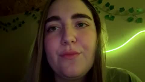 Snapshot of barry_bailey chatting on May 2026 09:19:01 PM Sue online show from May 2026 09:19:01 PM