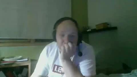 Snapshot of bart_poland chatting on October 2025 10:53:02 PM bart_poland online show from October 2025 10:53:02 PM