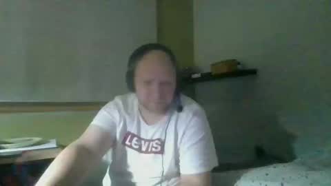 Snapshot of bart_poland chatting on October 2025 10:21:02 PM bart_poland online show from October 2025 10:21:02 PM