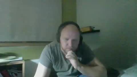 Snapshot of bart_poland chatting on October 2025 10:45:02 PM bart_poland online show from October 2025 10:45:02 PM