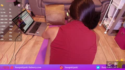 Snapshot of basapukipuki chatting on January 2025 04:54:02 PM PukiPuki online show from January 2025 04:54:02 PM