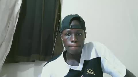 Snapshot of bashwebster chatting on October 2025 06:28:02 PM bashwebster online show from October 2025 06:28:02 PM