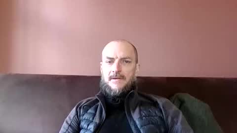 Snapshot of basiccamguy chatting on April 2026 12:25:01 PM basiccamguy online show from April 2026 12:25:01 PM