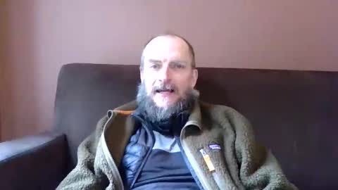 Snapshot of basiccamguy chatting on May 2026 09:48:02 AM basiccamguy online show from May 2026 09:48:02 AM