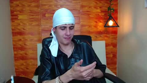 Bastian online show from January 2025 05:30:01 AM