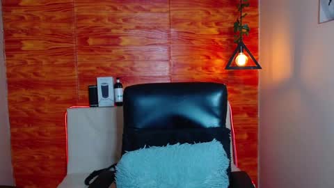 Bastian online show from January 2025 04:02:02 AM