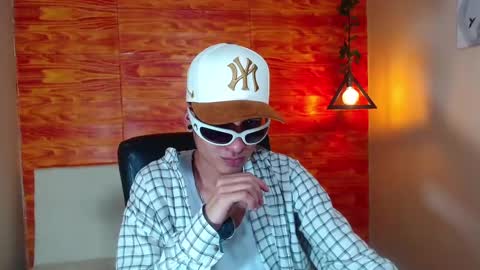 Bastian online show from February 2025 06:18:01 AM