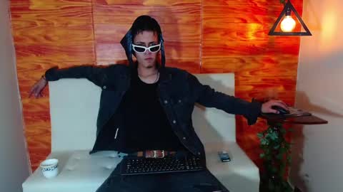 Bastian online show from March 2025 03:40:01 AM