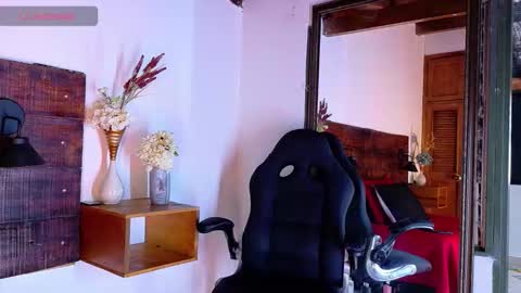 bastian_torres_ online show from March 2026 07:50:01 PM