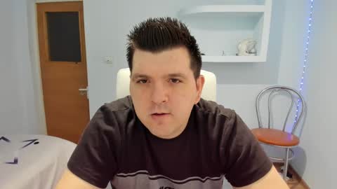 Snapshot of basystem8 chatting on January 2025 10:49:01 AM BASY online show from January 2025 10:49:01 AM