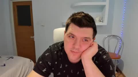 Snapshot of basystem8 chatting on January 2025 02:19:01 PM BASY online show from January 2025 02:19:01 PM